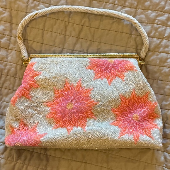 VINTAGE BEADED PURSE WHITE PINK FLOWERS - Picture 5 of 6